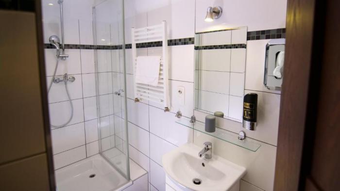 Hirsch Hotel Hanau Phòng bức ảnh